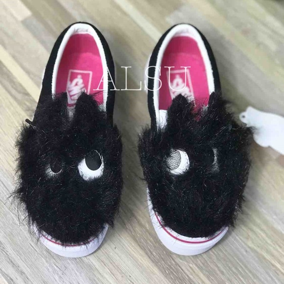 Vans Other - VANS Sip On Friend Party Fur Black Kid’s AUTHENTIC